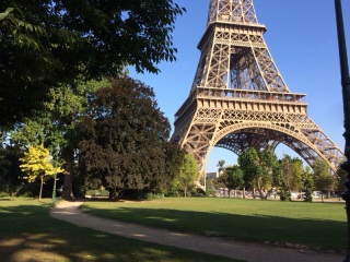 �T���a�� another sky in �p�� Bonjour�I