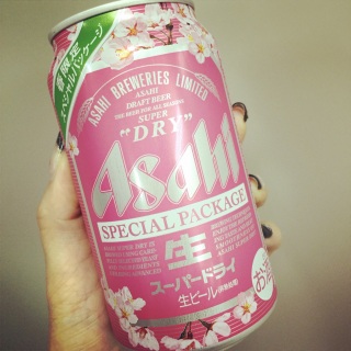 �t����
