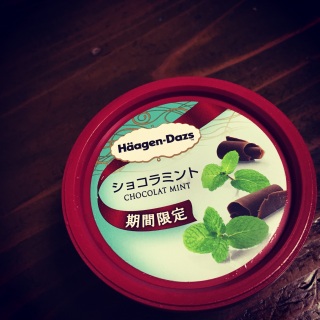 ���J���B