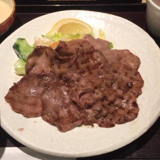 �g���u���ȁ[��