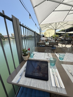 LE RHIN BLUE
