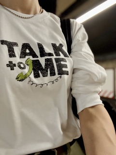 t@~T